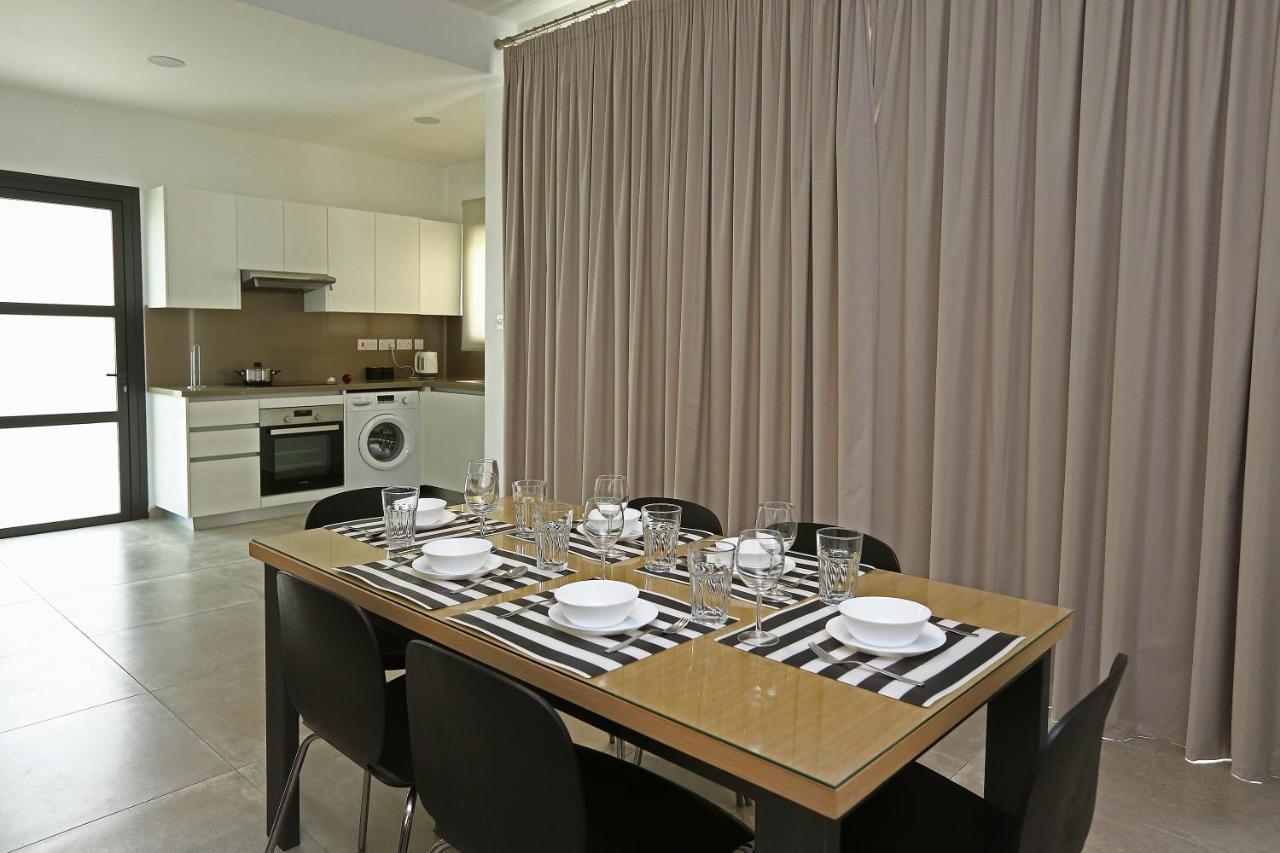 Villa Yria Coral Bay Esterno foto