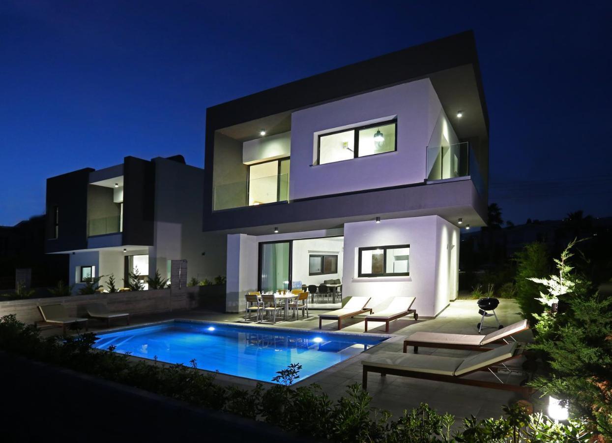 Villa Yria Coral Bay Esterno foto